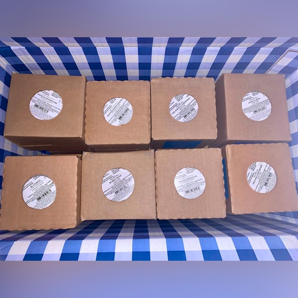 ✨$16 each✨Bath & Body Works BRAND NEW 3-Wick Candles - Picture 7 of 8
